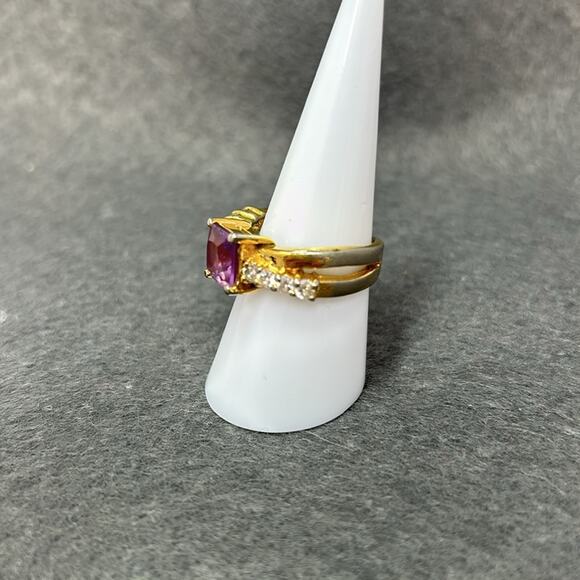 Vintage Purple Stone Ring from Thailand 4 Clear Stones on Each Side size 8 - Picture 6 of 11